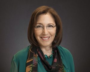 Gwen Enfield Pearl